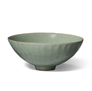 A Longquan Celadon 'Lotus Petal' Bowl