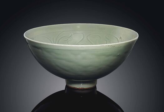 A Longquan Celadon Carved Bowl