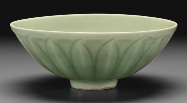 A Longquan Celadon Carved Bowl