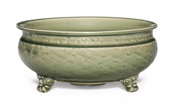 A Chinese Longquan Celadon-Glazed Tripod Censer