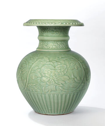 An Important And Extremely Rare Longquan Celadon Pomegranate-Form Vase, Shiliu Zun