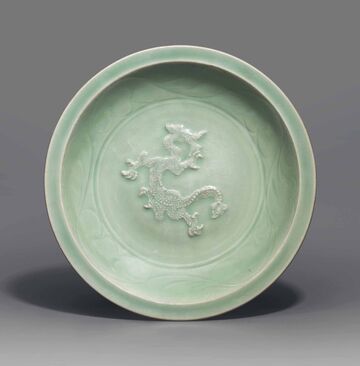 A Longquan Celadon 'Dragon' Charger