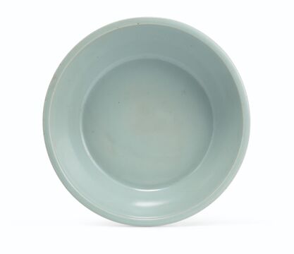 A Superb 'Kinuta' Longquan Celadon Washer