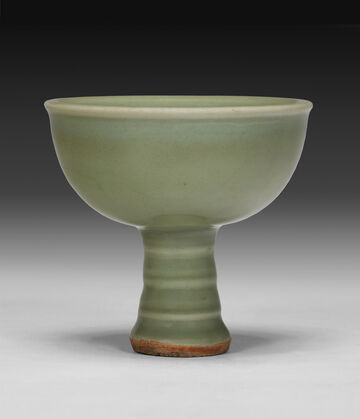 A Longquan Celadon Stem Cup