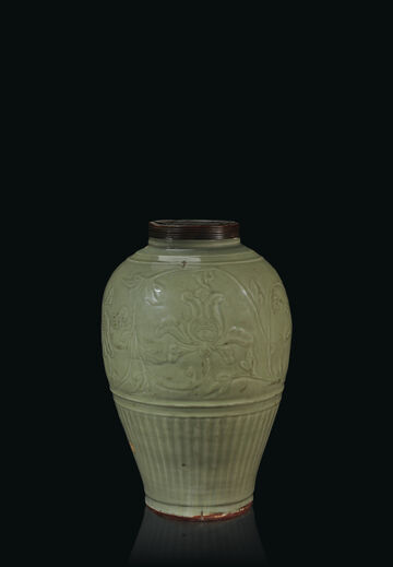 Vase En Grès Céladon Longquan