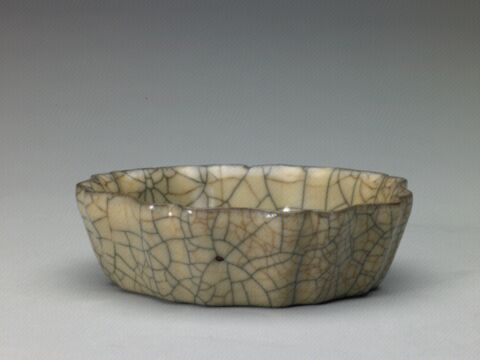 哥窑青釉委角洗　