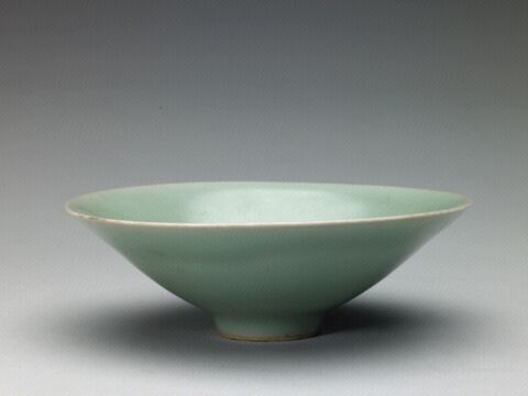 青釉撇口碗