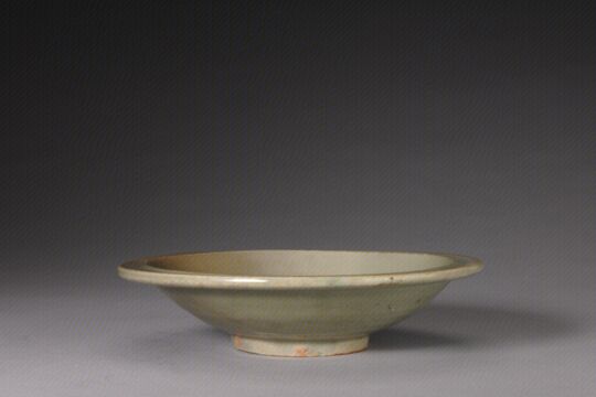 青釉印凤衔花纹洗