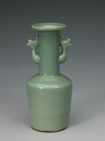 青釉凤耳盘口瓶　