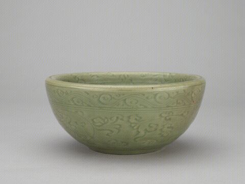 青釉划花诸葛碗