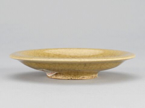 黄釉盘
