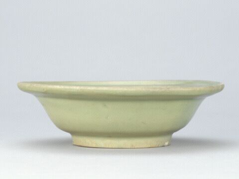 青釉模印贴花双鱼纹洗