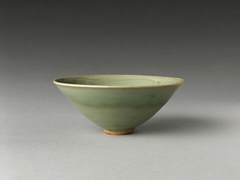 Bowl with Plum Blossom and Crescent Moon
