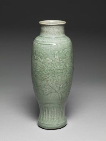 Vase with floral pattern