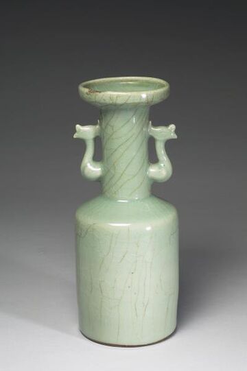 Mallet-shaped vases with handles