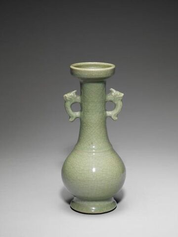 Long-necked vase with handles
