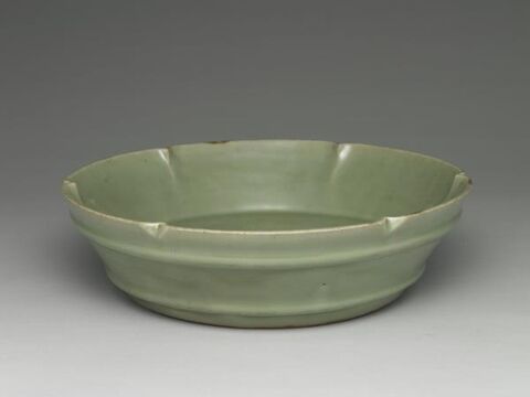 Dish with foliate rim