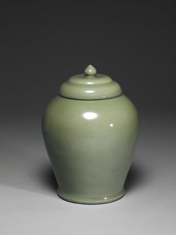 Lidded jar