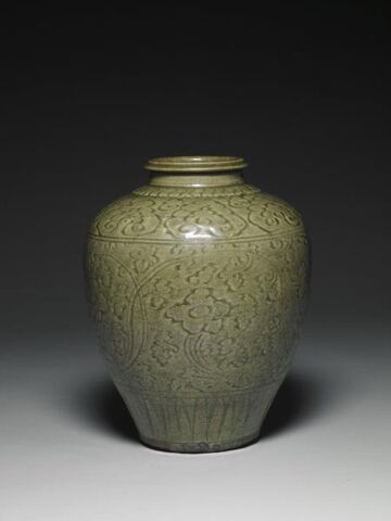 Jar with incised floral decoration