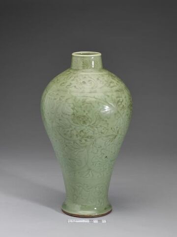Meiping vase with peony decoration